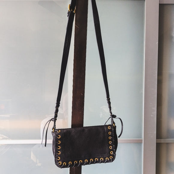 MNG Nicol Leather Crossbody Purse - Picture 4 of 9